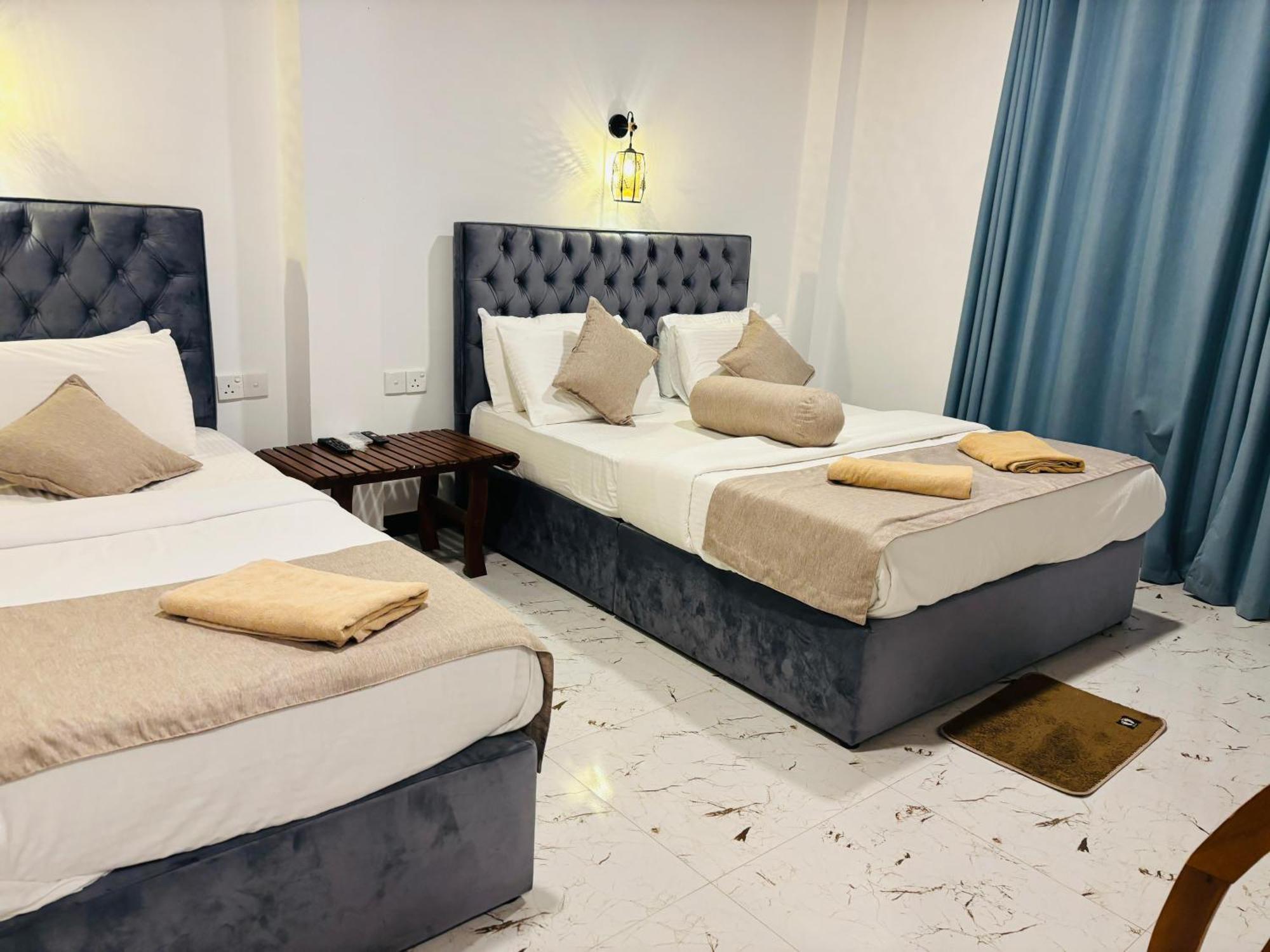 Shadow Inn Ела Екстериор снимка